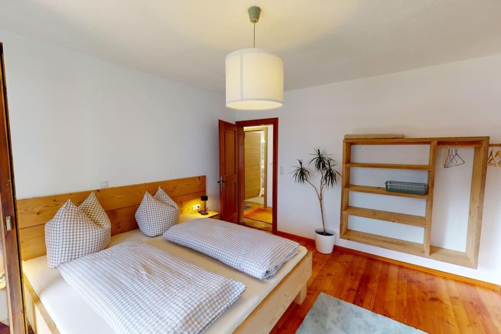 Haus Alberto - Haus Mit 2 Ferienwohnungen Ötztal-Bahnhof Buitenkant foto
