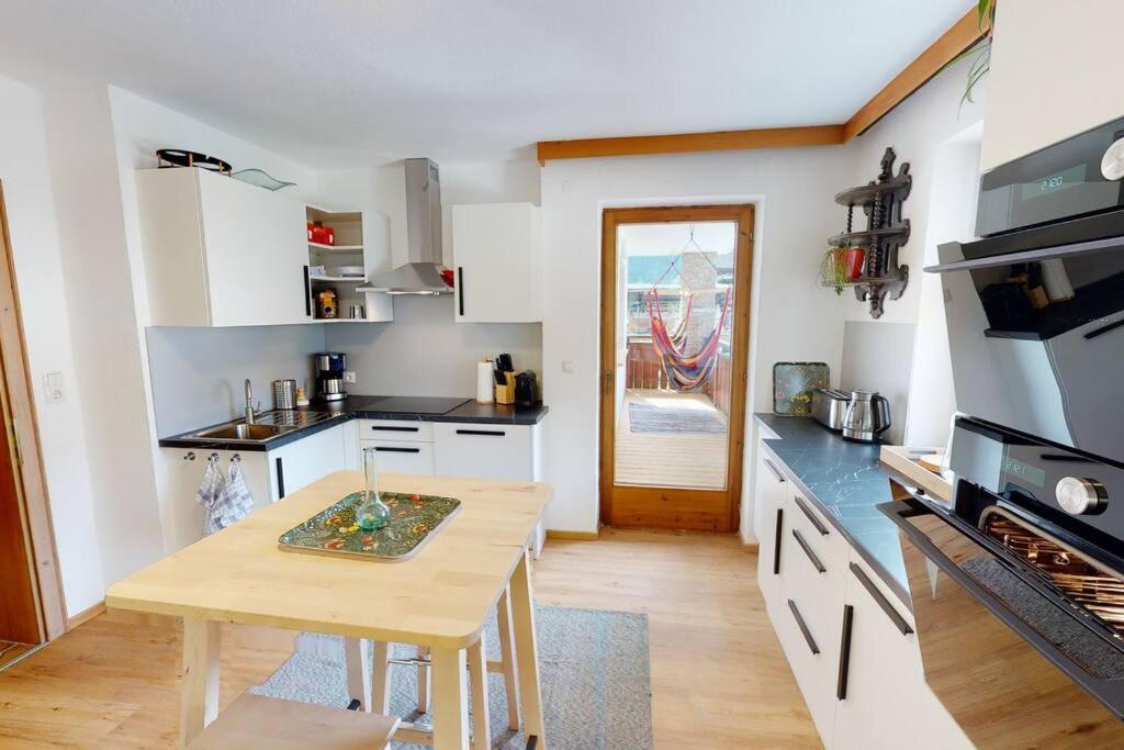 Haus Alberto - Haus Mit 2 Ferienwohnungen Ötztal-Bahnhof Buitenkant foto