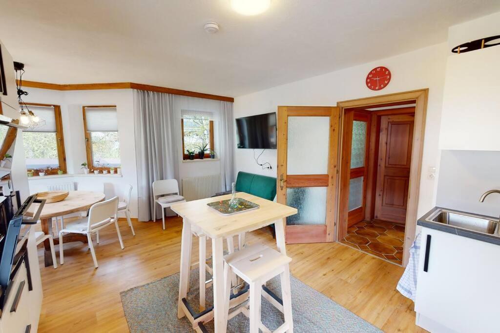 Haus Alberto - Haus Mit 2 Ferienwohnungen Ötztal-Bahnhof Buitenkant foto