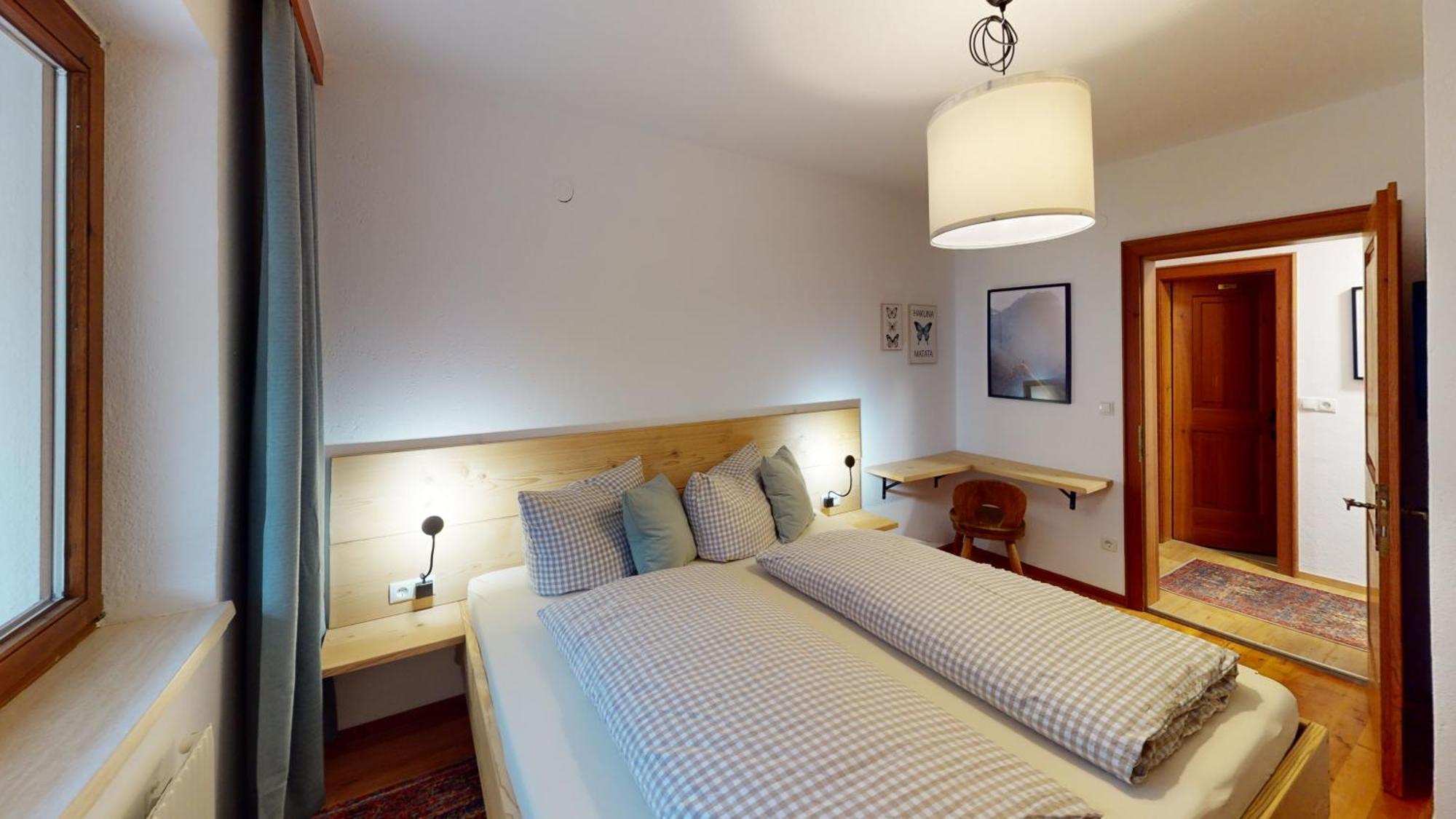 Haus Alberto - Haus Mit 2 Ferienwohnungen Ötztal-Bahnhof Buitenkant foto